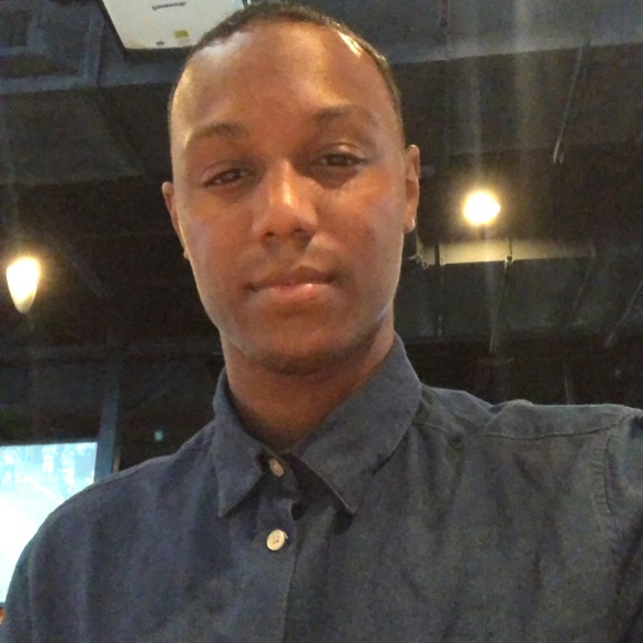 Meet your Posher, Preston - Picture 1 of 1